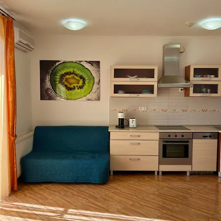 Apartman Beszédes 69 By Bltn *