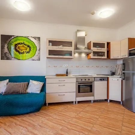 Apartment Beszedes 69 By Bltn Siófok